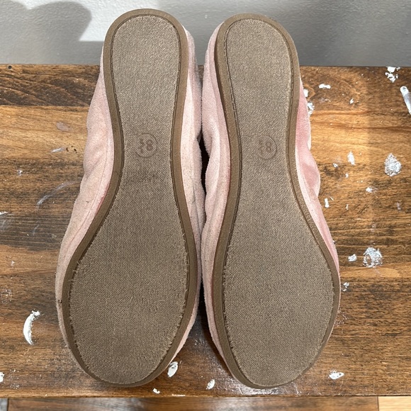 Universal Thread blush pink suede ballet flats. Size 8.5 - Picture 4 of 4